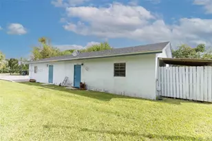 21820 SW 254th St, Homestead, FL 33031 - Photo 20