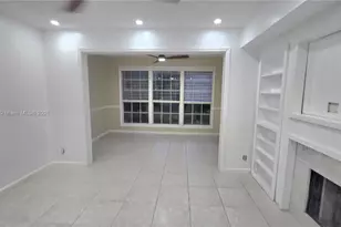 5063 Heatherhill Ln, Boca Raton, FL 33486 - Photo 10