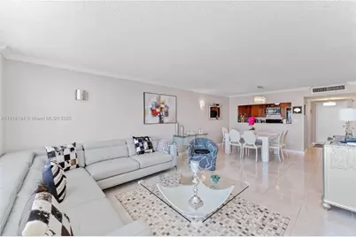 3180 S Ocean Dr #618, Hallandale Beach, FL 33009 - Photo 8
