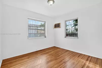 60 NW 62nd Ave, Miami, FL 33126 - Photo 10