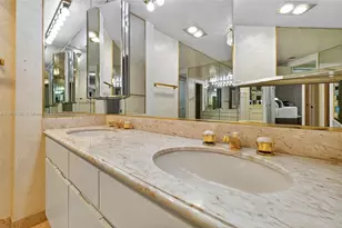 2 Grove Isle Dr, Coconut Grove, FL 33133 - Photo 24