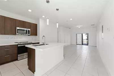 8265 NW 41st St #C-203, Doral, FL 33166 - Photo 6