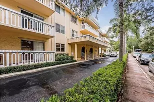 100 Edgewater Dr, Coral Gables, FL 33133 - Photo 44