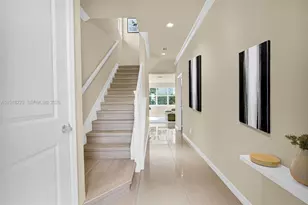 3936 Mahogany Ln, Hollywood, FL 33021 - Photo 4