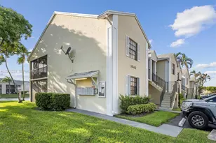 1042 Adams Ave, Homestead, FL 33034 - Photo 4