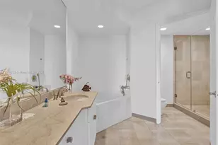 3370 Hidden Bay Dr, Aventura, FL 33180 - Photo 34