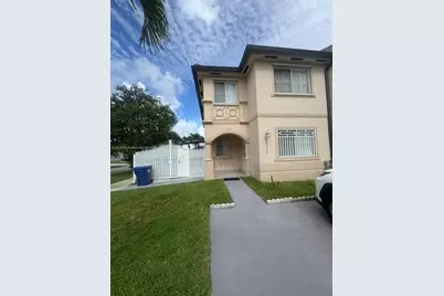 26328 SW 135th Pl, Homestead, FL 33032 - Photo 1