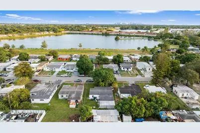 1951 Rutland St, Opa-Locka, FL 33054 - Photo 18