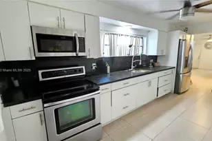 1951 Rutland St, Opa-Locka, FL 33054 - Photo 24