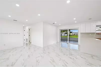 18950 SW 310th St, Homestead, FL 33030 - Photo 6