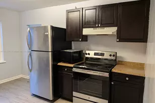 2132 McKinley St, Hollywood, FL 33020 - Photo 2