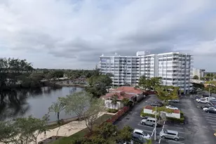 1300 NE Miami Gardens Dr, Miami, FL 33179 - Photo 22