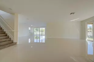 15711 SW 53rd Ct, Miramar, FL 33027 - Photo 4