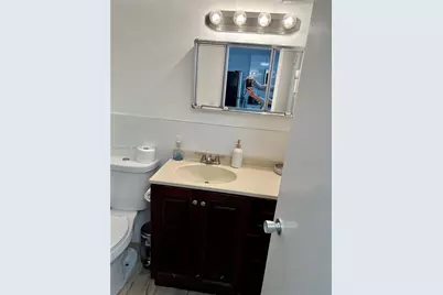 801 Brickell Bay Dr #1469, Miami, FL 33131 - Photo 8