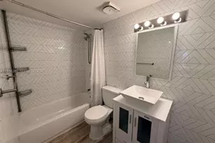 5201 NW 7th St, Miami, FL 33126 - Photo 28