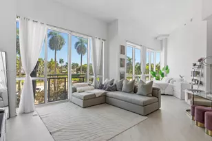 253 NE 2nd St, Miami, FL 33132 - Photo 2