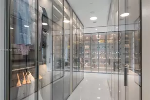 300 Biscayne Blvd Way, Miami, FL 33131 - Photo 20