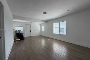 107 W Pembroke Rd, Hallandale Beach, FL 33009 - Photo 14