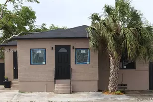 107 W Pembroke Rd, Hallandale Beach, FL 33009 - Photo 2