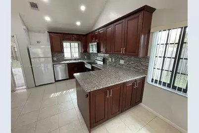 2652 Riverside Dr #2652, Coral Springs, FL 33065 - Photo 8