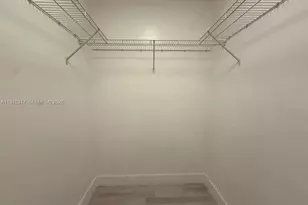 1280 W 54th St, Hialeah, FL 33012 - Photo 28