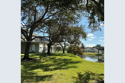 6910 SE Lillian Ct, Stuart, FL 34997 - Photo 28