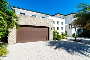 10151 SW 3rd St, Plantation, FL 33324 - Photo 4