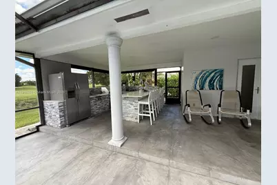 19150 S Saint Andrews Dr, Hialeah, FL 33015 - Photo 70