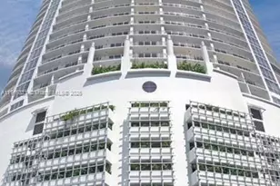 1750 N Bayshore Dr, Miami, FL 33132 - Photo 2