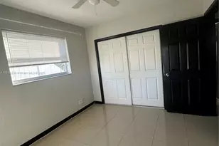 2421 N 57th Terrace, Hollywood, FL 33021 - Photo 16