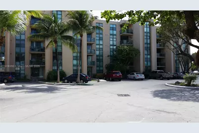 2075 SW 122nd Ave #402, Miami, FL 33175 - Photo 1