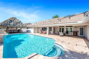 10700 SW 139th Rd, Miami, FL 33176 - Photo 12