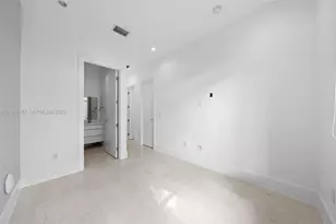 1621 S Bayshore Dr, Miami, FL 33133 - Photo 44