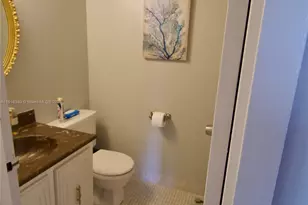 800 Parkview Dr, Hallandale Beach, FL 33009 - Photo 6