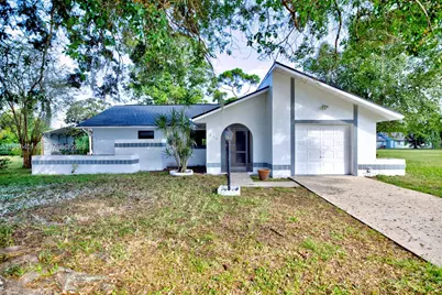 220 Rhapsody Ave, Lake Placid, FL 33852 - Photo 1