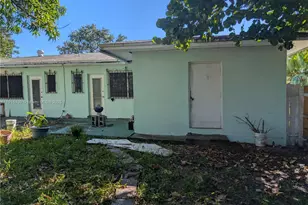 335 - 337 NE 168th St, North Miami Beach, FL 33162 - Photo 4
