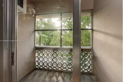 6580 Santona St #A32, Coral Gables, FL 33146 - Photo 12