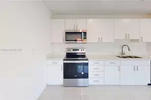14546 SW 260th St, Homestead, FL 33032 - Photo 4
