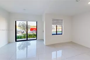 14546 SW 260th St, Homestead, FL 33032 - Photo 8
