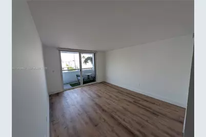 7440 Harding Ave #204, Miami Beach, FL 33141 - Photo 18