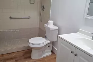 7440 Harding Ave, Miami Beach, FL 33141 - Photo 30