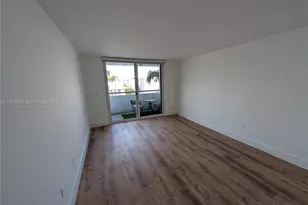 7440 Harding Ave, Miami Beach, FL 33141 - Photo 20