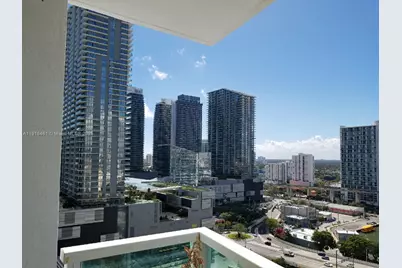 31 SE 5th St #2205, Miami, FL 33131 - Photo 2