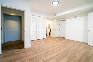 1010 Brickell Ave, Miami, FL 33131 - Photo 10