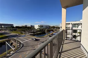 8167 NW 41st St, Doral, FL 33166 - Photo 20