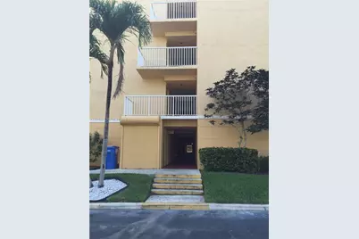 1341 SE 3rd Ave #409, Dania Beach, FL 33004 - Photo 4