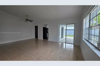 9818 SW 146th Ct, Miami, FL 33186 - Photo 4