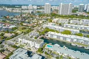 3527 NE 168th St, North Miami Beach, FL 33160 - Photo 38