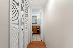 2851 S Palm Aire Dr, Pompano Beach, FL 33069 - Photo 16