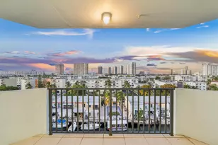 3703 NE 166th St, North Miami Beach, FL 33160 - Photo 16